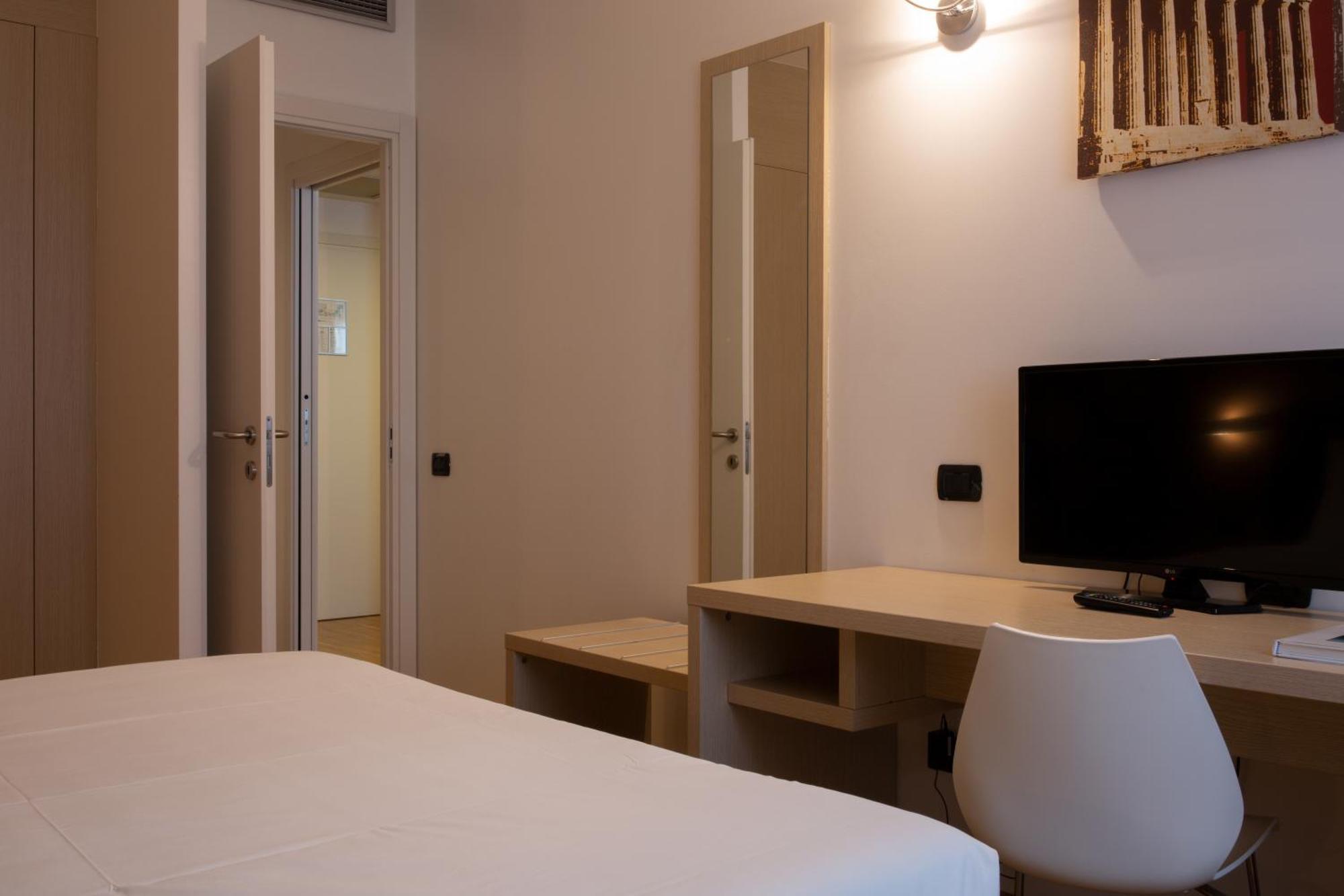 Euro Hotel